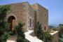 Παραδοσιακές κατοικίες Τριόπετρα Κρήτης. Βίλες στη Κρήτη