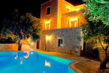 Villa Konstantina is the medium-size villa found right in front of the swimming-pool.